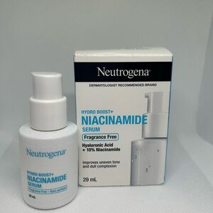 Neutrogena
Hydro Boost+ Niacinamide Serum